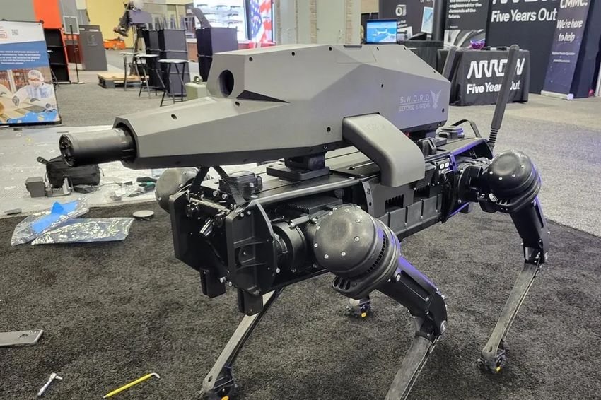 sword spur robot dog gun.0